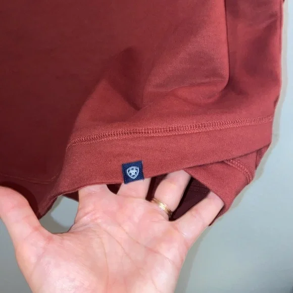 BRAND NEW | ARIAT crew neck sweater - Picture 2 of 4